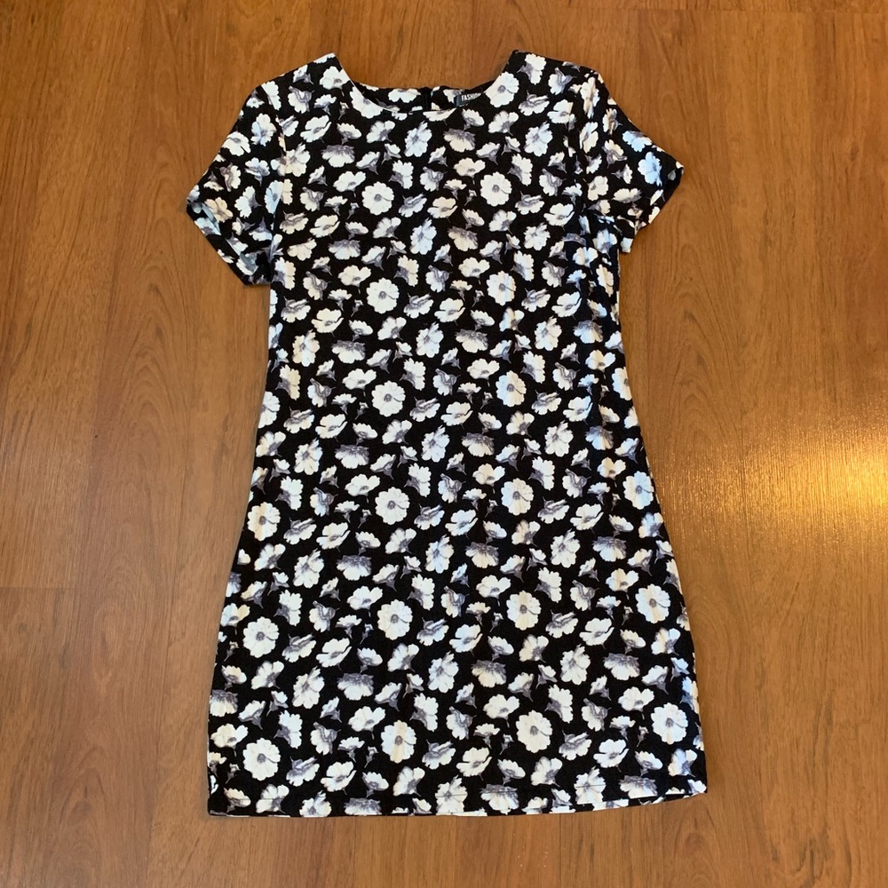 Fashion union black floral mini dress